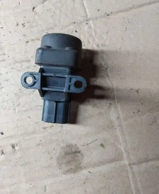Renault Espace III Fuel cut-off switch 7700306391