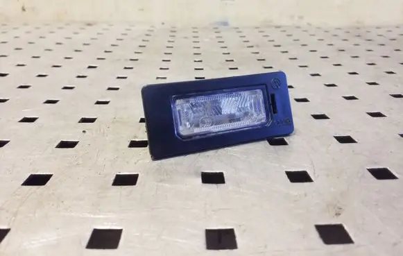 Audi A4 S4 B8 8K Number plate light 8T0943021