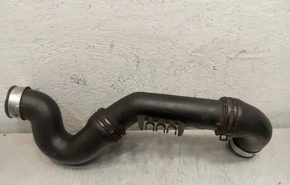 Volkswagen Golf Plus Intercooler hose/pipe 3C0145770B 3C0145762AM