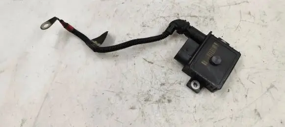 BMW 1 E82 E88 Glow plug pre-heat relay 779800007