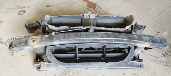 BMW 3 E90 E91 Radiator support slam panel 0130302940 7563259 3213238