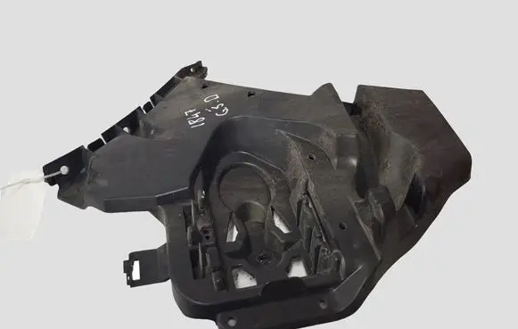 Volvo V40 Cross country Rear bumper mounting bracket 31395104