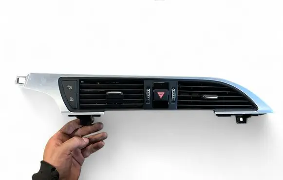 Dash center air vent grill
