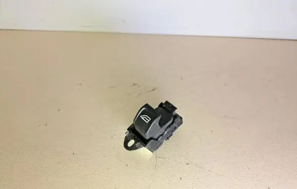 Volvo V70 Electric window control switch 30773272 03453310