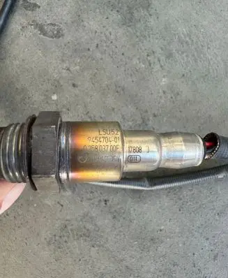 BMW X3M F97 Lambda probe sensor 9454704 025803700F