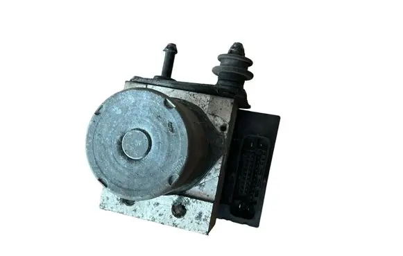 Audi A4 S4 B8 8K ABS Pump 8K0907379AE