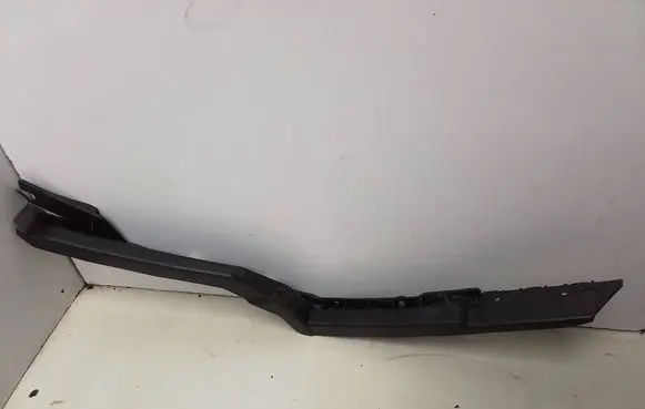 Skoda Octavia Mk2 (1Z) Front bumper mounting bracket 0010111393160