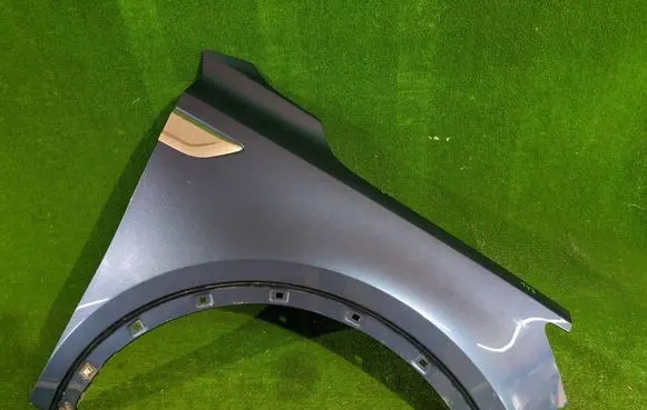 KIA Sorento IV Fender