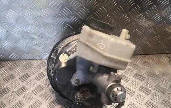 Mercedes-Benz CLC CL203 Brake booster 0054304730 A0054304730