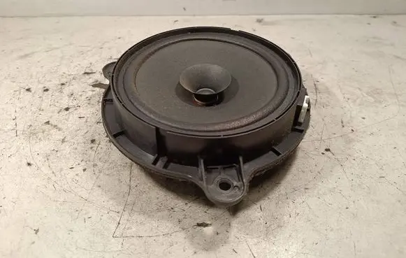 Nissan X-Trail T32 Front door speaker 28156