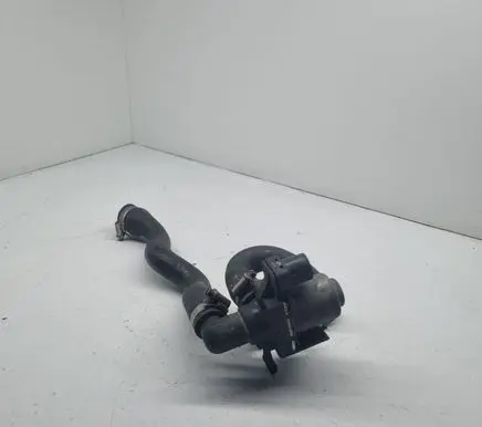 BMW 3 E36 Coolant heater control valve 8375443 1147412138