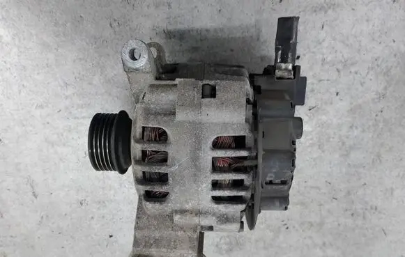 Mercedes-Benz A W169 Generator/alternator A2661540802