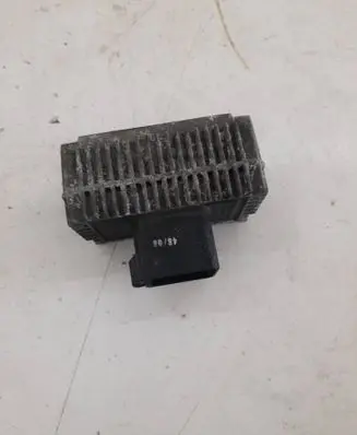 Glow plug pre-heat relay
