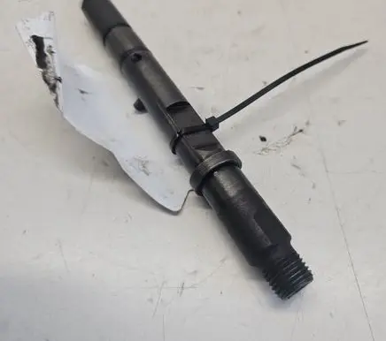 Audi A6 S6 C5 4B Fuel injector 059130201A
