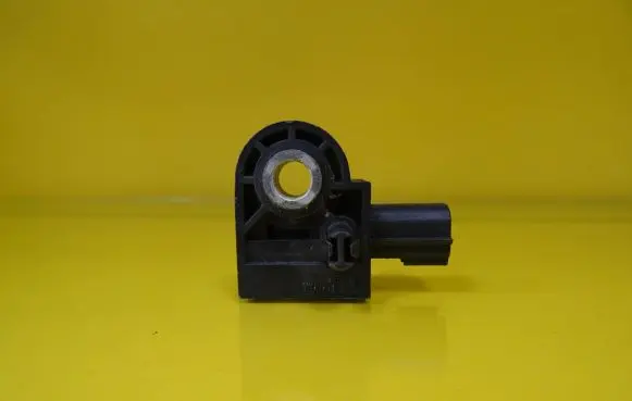 KIA Sorento Airbag deployment crash/impact sensor 959302P000