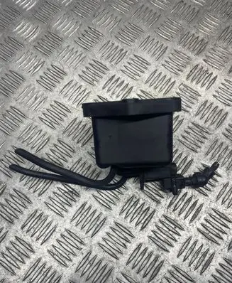 Vacuum air tank