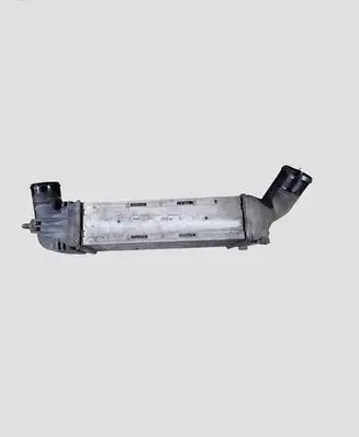 Citroen C5 Intercooler radiator 9657073480