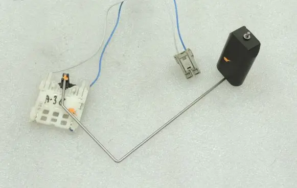 Opel Antara Fuel level sensor