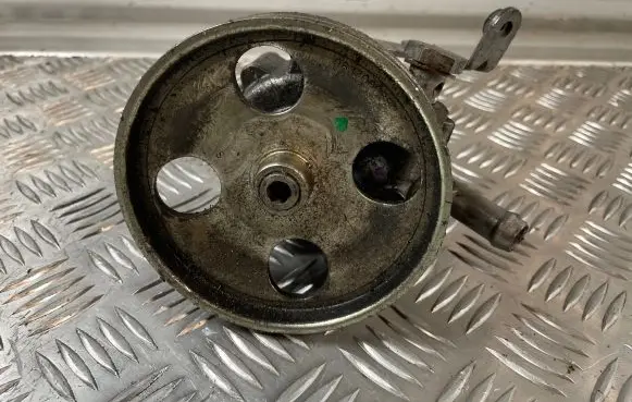 Power steering pump