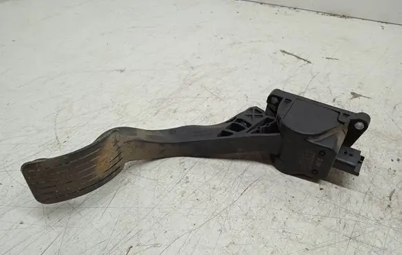 Citroen C4 I Picasso Accelerator throttle pedal 9654725380