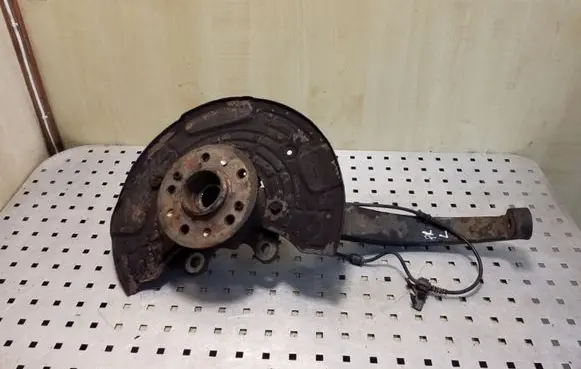 Mercedes-Benz ML W164 Front wheel hub