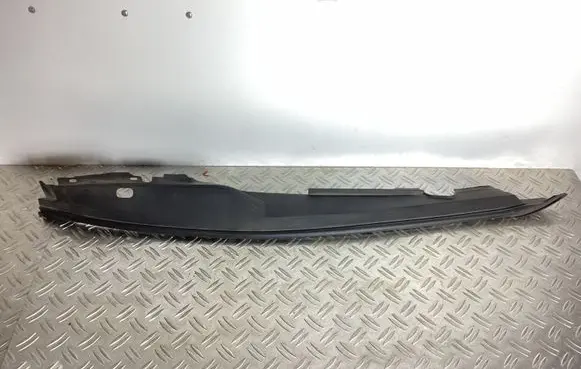 Lexus RC Fender end trim 5380824010 5382624010