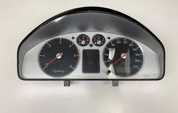 Ford Galaxy Speedometer (instrument cluster) 7M5920800H YM2110849APD