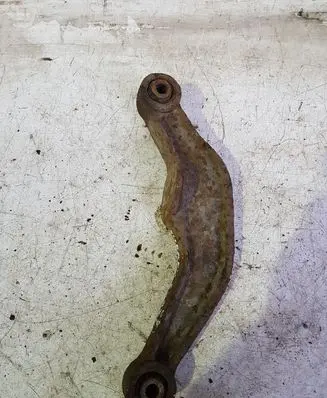 Subaru Outback Rear upper control arm/wishbone