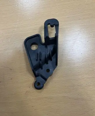 Lexus GS 300 350 430 450H Headlight/headlamp mounting bracket 8119430030