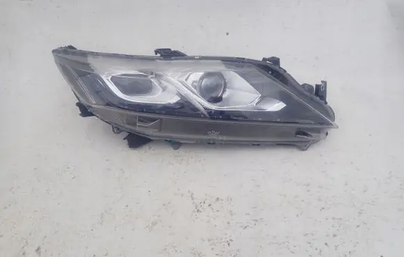 Mitsubishi Eclipse Cross Headlight/headlamp