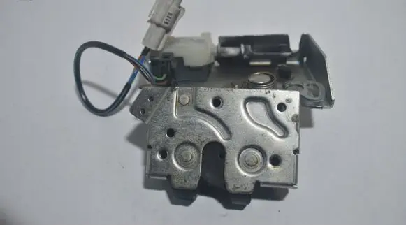 Jaguar X-Type Tailgate/trunk/boot lock/catch/latch 2X4343102AB