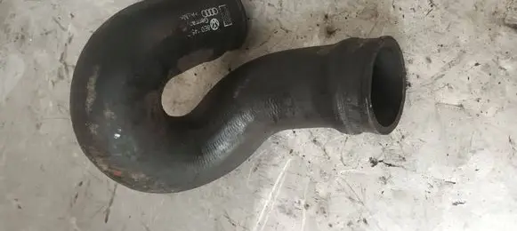 Audi A4 S4 B6 8E 8H Intercooler hose/pipe 8E0145