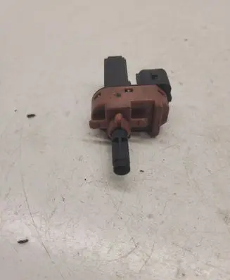 Clutch pedal sensor