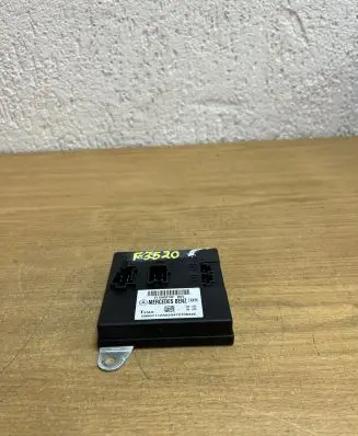 Mercedes-Benz E W211 Other control units/modules 2115452132 F3520