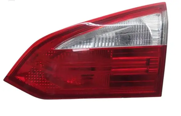 Ford Focus Tailgate rear/tail lights BM5113A602DC