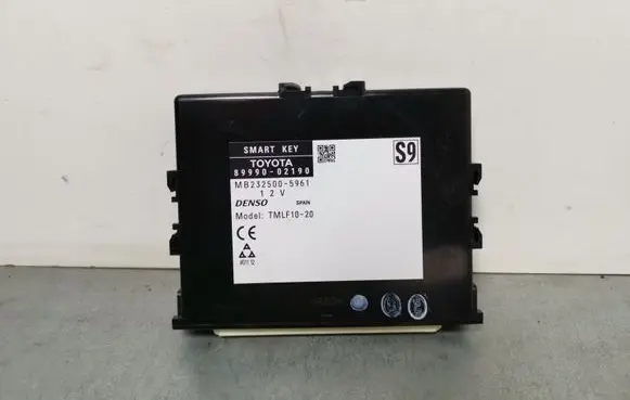 Toyota Auris E180 Keyless (KESSY) go control unit/module 2325005961 8999002190