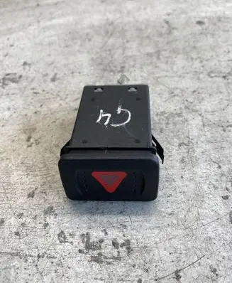 Volkswagen Golf IV Hazard light switch 1j0953235j