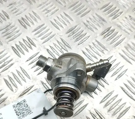 Skoda Fabia Mk3 (NJ) Fuel injection high pressure pump 04E127027N