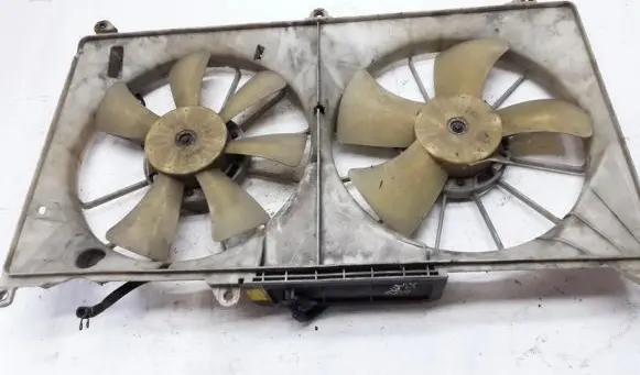Lexus GS 300 400 430 Radiator cooling fan shroud 1636346050 16363-46050