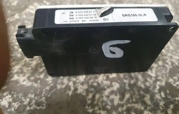 Mercedes-Benz C AMG W204 Distronic sensor radar A0004420156 SRS100SLR