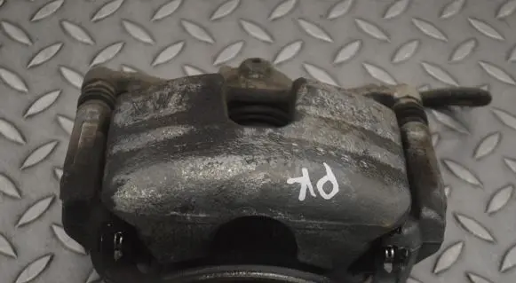 Volkswagen Golf VIII Front brake caliper