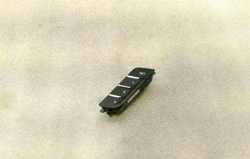Porsche Macan (95B) Seat memory switch 95B959856A