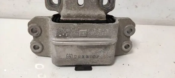 Audi A3 S3 A3 Sportback 8P Engine mount bracket 1K0199555