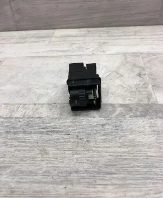 Volkswagen Tiguan Seat heating switch 3C0963564C 3C096A854C