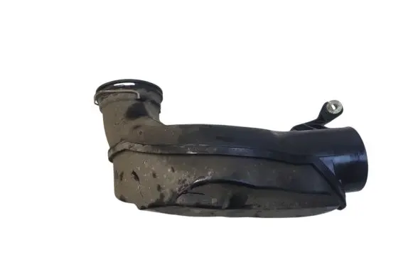Volvo V60 Air intake hose/pipe 31319698