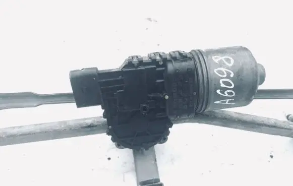 Skoda Fabia Mk1 (6Y) Wiper motor 6q1955119 0390241500