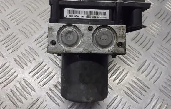 Renault Scenic II - Grand scenic II ABS Pump