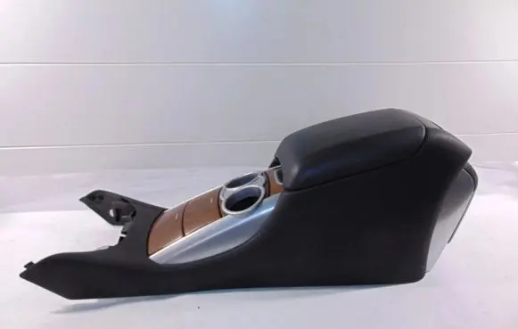 Mercedes-Benz R W251 Center console A2516803507 A2516803300 A2516801255