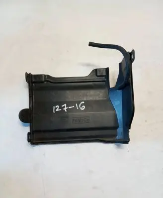 Volvo XC60 Battery tray 31265858