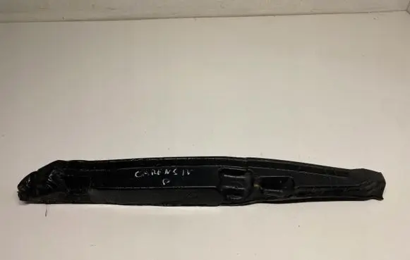 KIA Carens III Fender end trim 